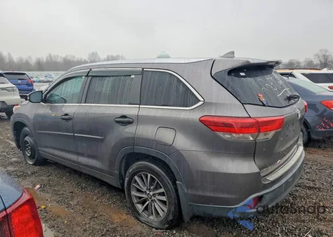 2018 Toyota Highlander Xle from USA, damaged, VIN 5TDJZRFH6JS845915